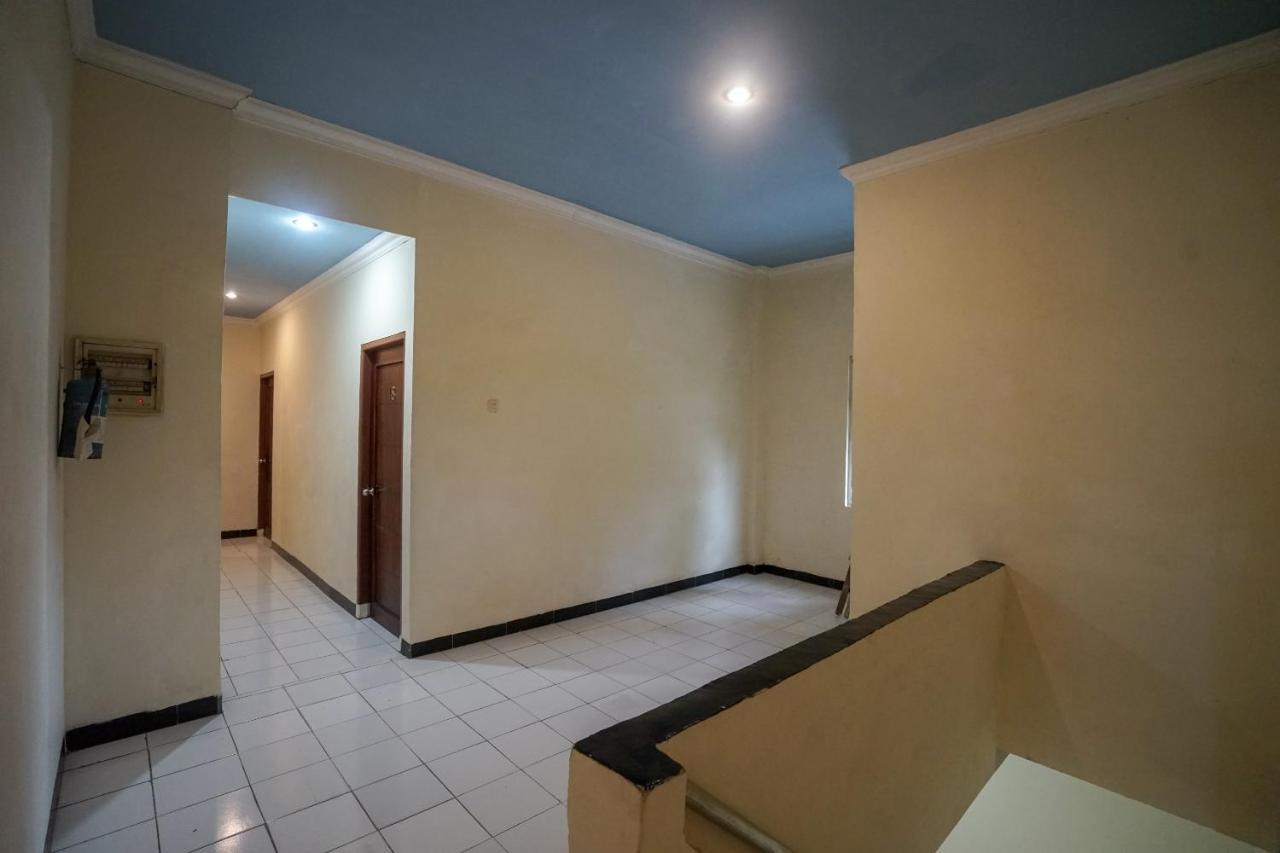 Oyo 448 Hotel Central Palembang Eksteriør billede